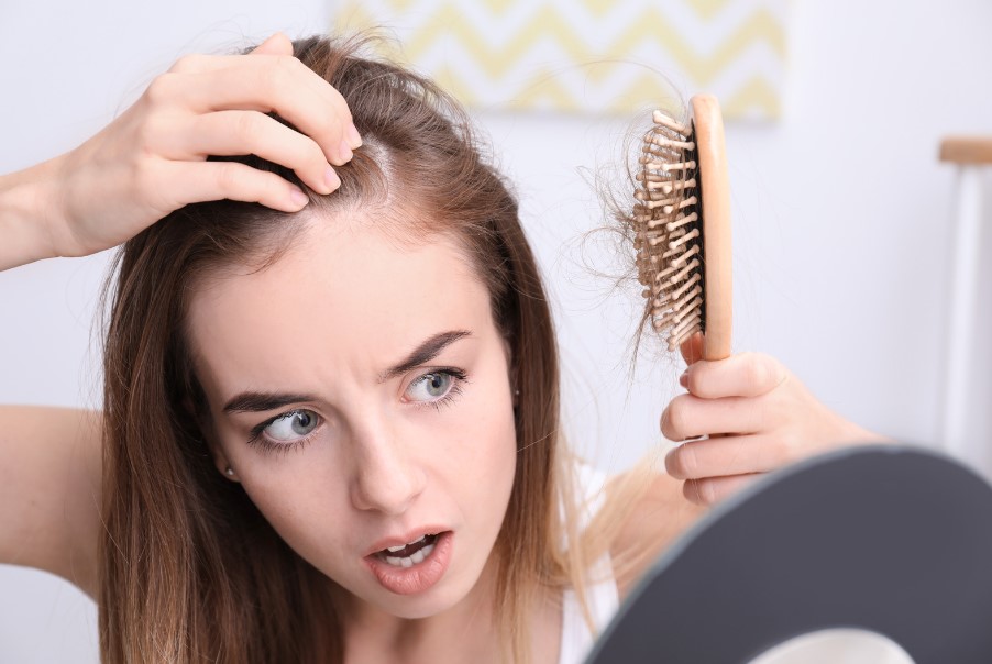 Strategien gegen Haarausfall bei Frauen